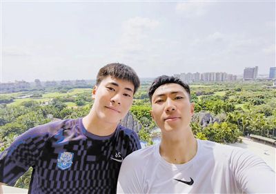 好紧好爽再浪一点视频